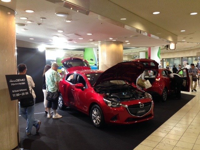 マツダ車両展示会