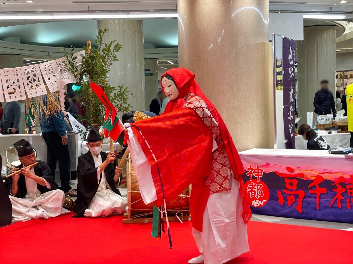 高千穂の夜神楽講演の写真